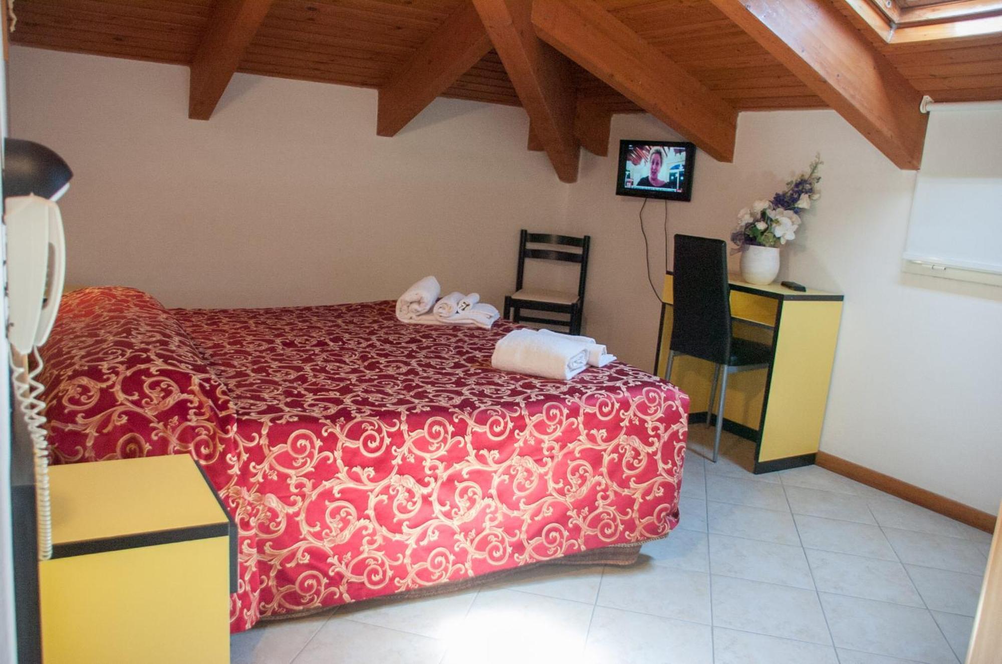 Albergo Villa Miraggio Rimini Exterior foto